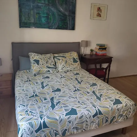 Lägenhet Centre Historique A 2 Pas Du Musee Rigaud